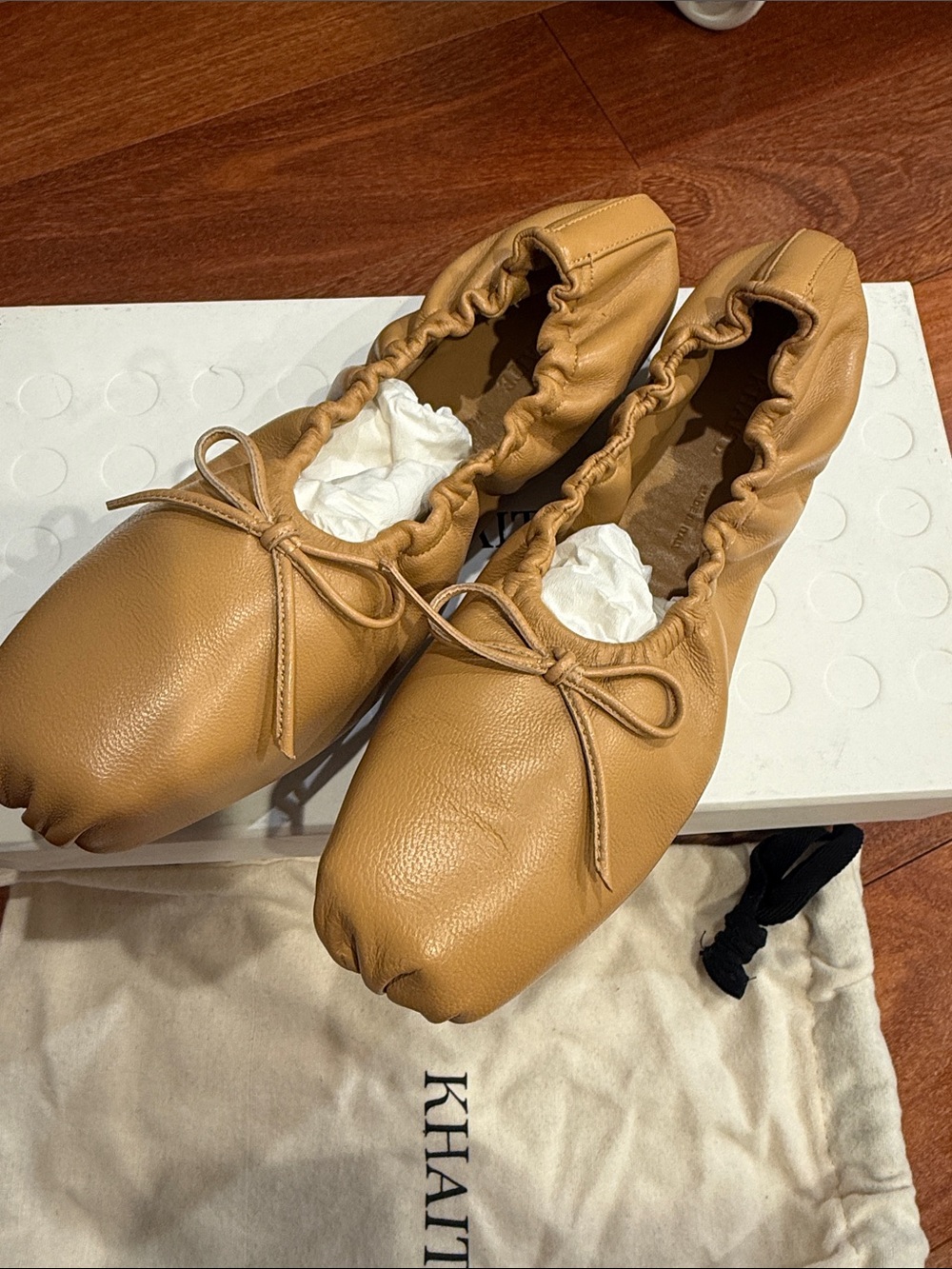 KHAITE Camel/Tan Leather Ballet Flats with Bow Detail